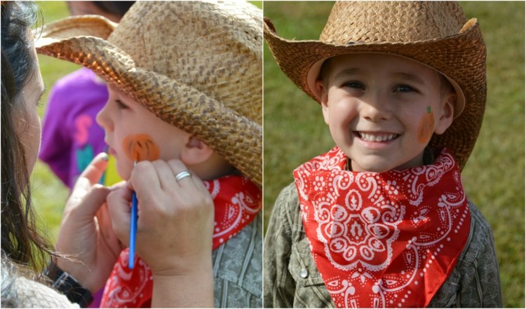 Maquiagem de cowboy menino-halloween-rosto-bandana-lenço-lenço-vermelho-chapéu de cowboy chapéu de palha