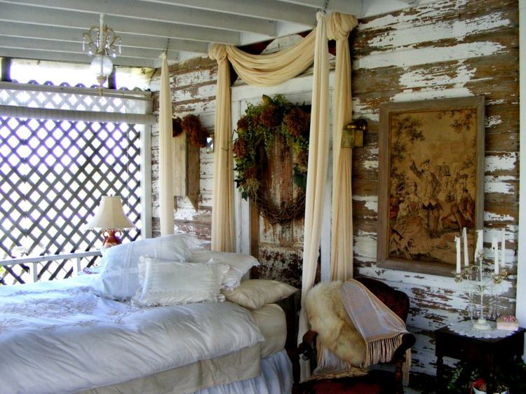 móveis rústicos varanda externa cama branca