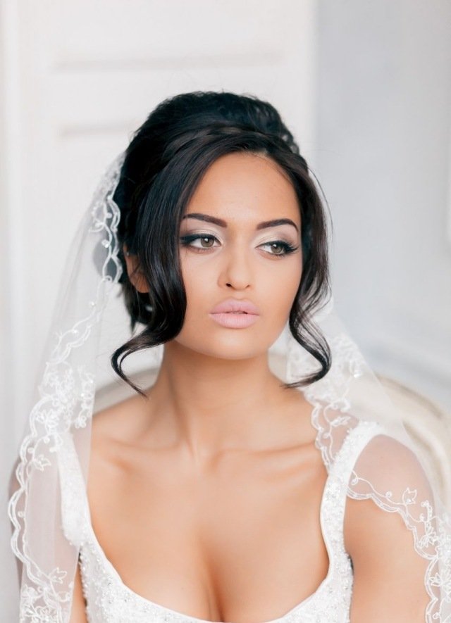 sombra de olhos branca cintilante dicas de maquiagem de casamento para olhos castanhos