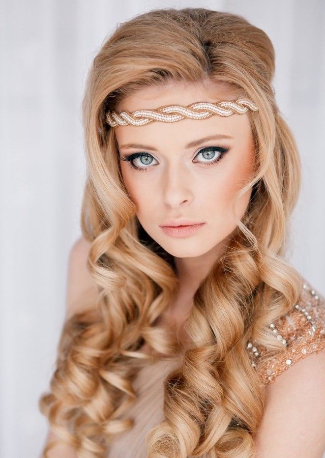 Moda nupcial e dicas de maquiagem para o delineador de olhos de bronzeamento de casamento