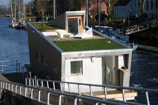casa-flutuante-telhado-plantado