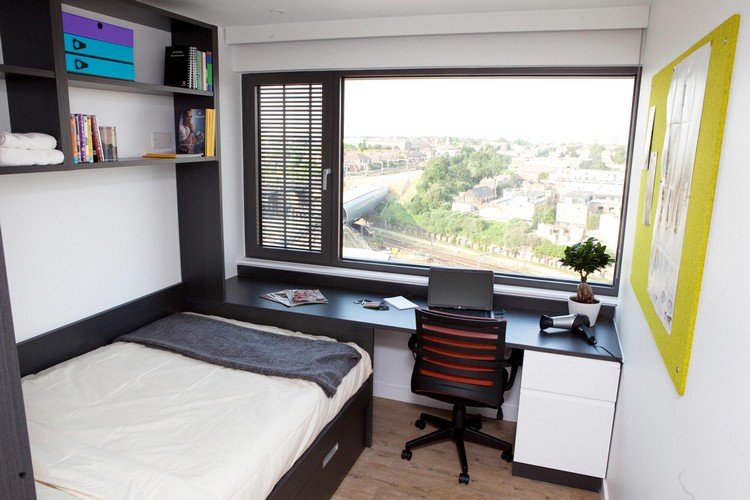 quarto-aluno-mobília-10m²-apartamento-aluno-preto-branco-mobiliário-quadro de avisos-verde