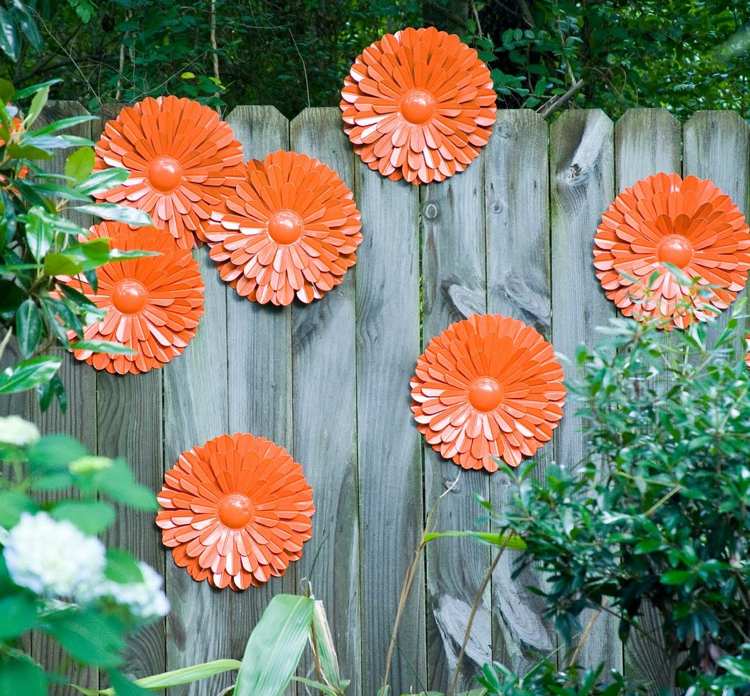 Decoração para a cerca do jardim madeira-flores-plástico-alumínio-coisas velhas