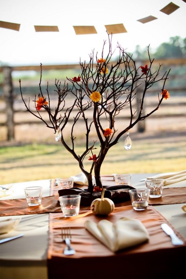 Vaso de vidro para mesa de jardim com ramos e buquês de outono