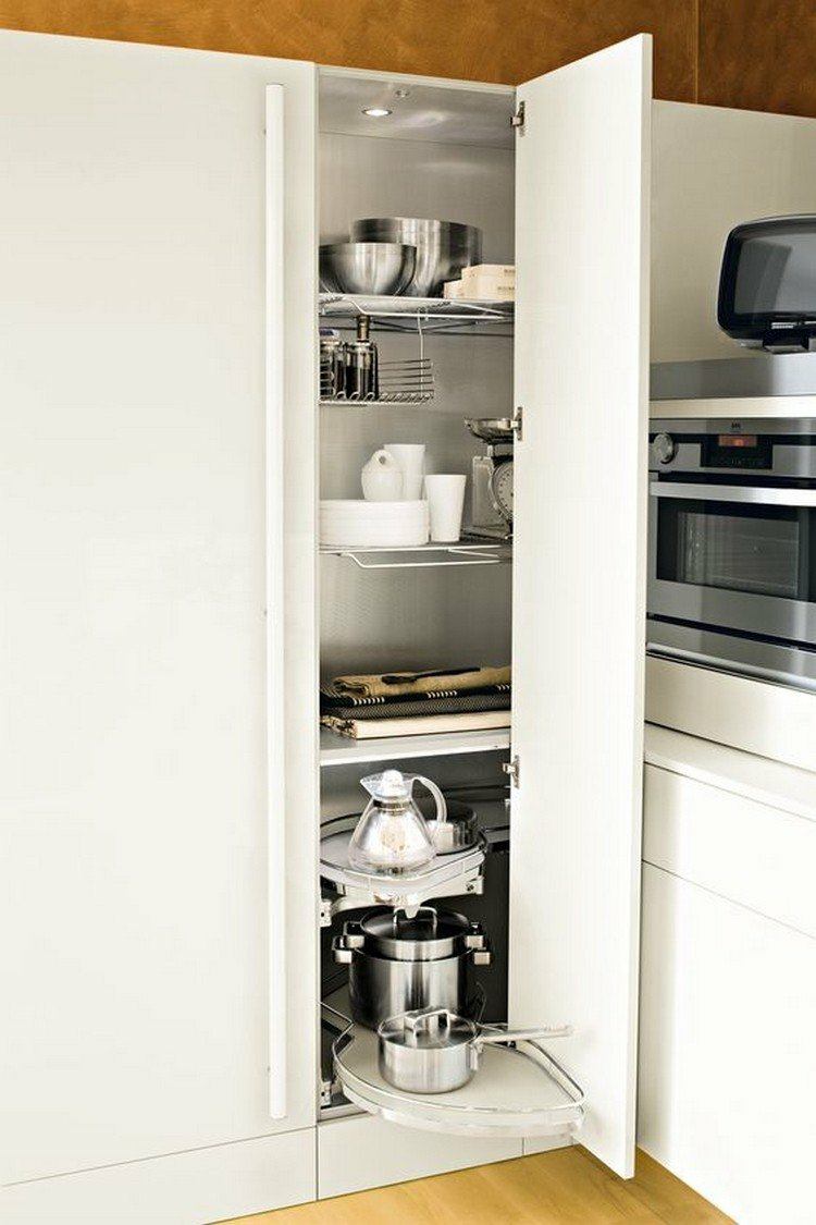 canto-armário-cozinha-grande-mobiliário-interior-design simples