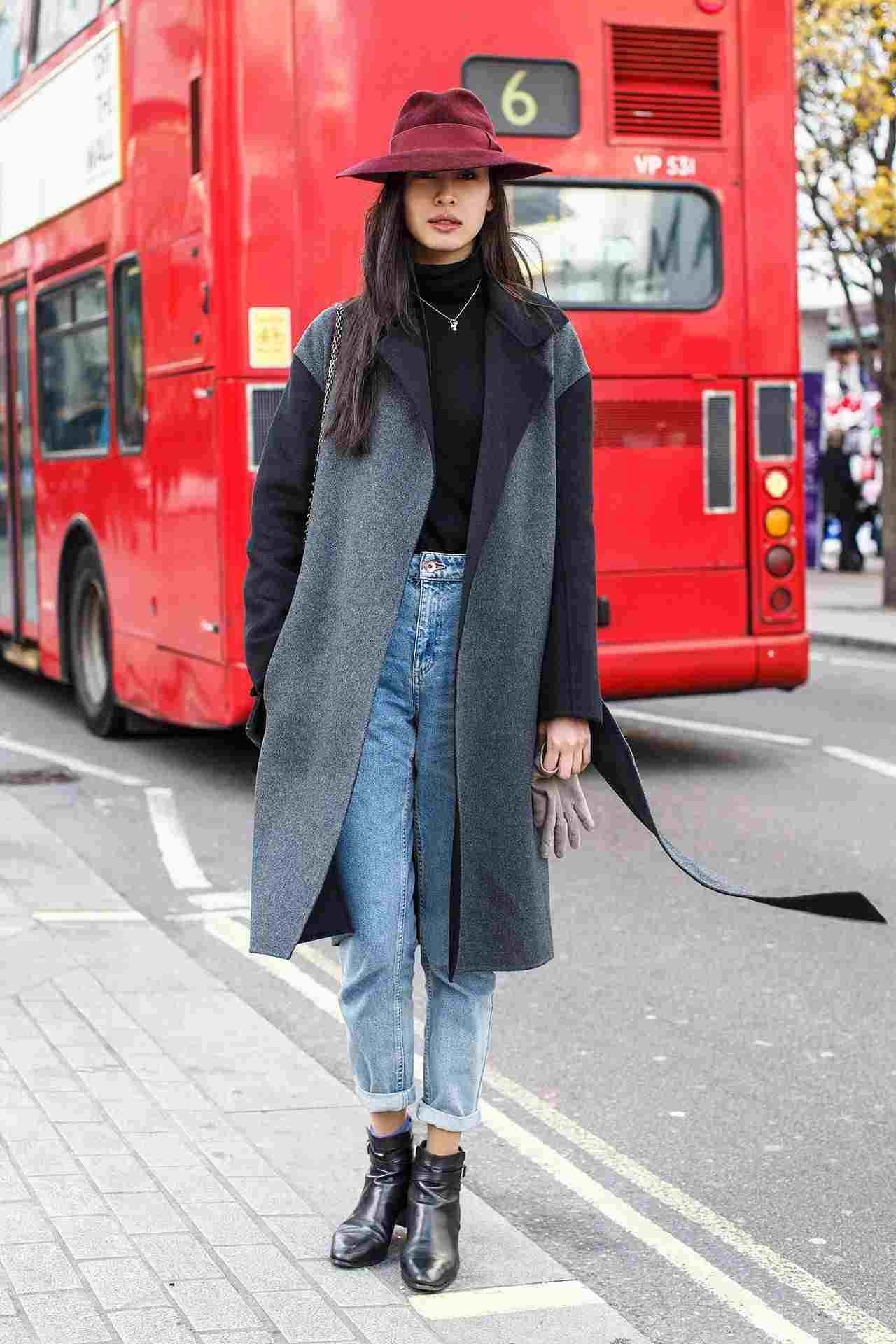 Jeans mamãe combinam casaco de inverno feminino chapéu ankle boots tendências da moda feminina