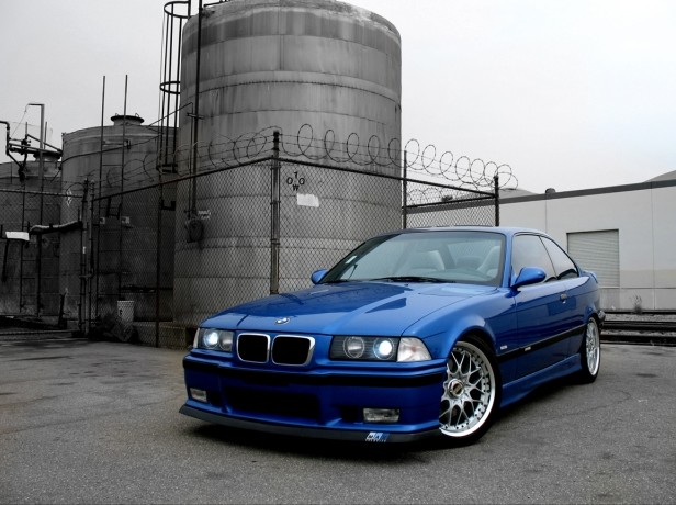 bmw-m3-e36-tuning-blue-metálico