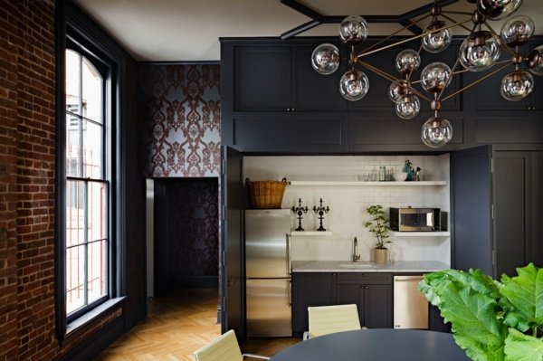 Papel de parede preto com ideias de decoração gótica