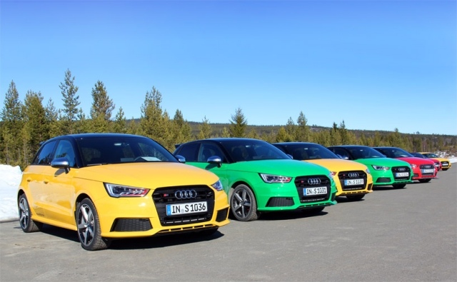 Audi S1 ​​muitas cores amarelo vermelho verde