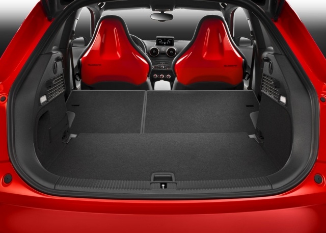 Audi S1 ​​2014 mala vermelha tinta