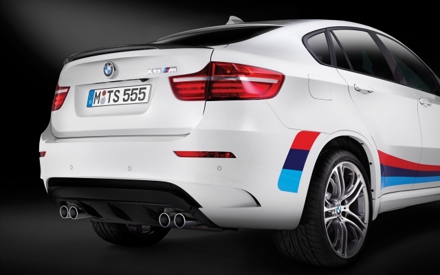 Aerodinâmica BMW X6 M Design Edition atrás de um relance