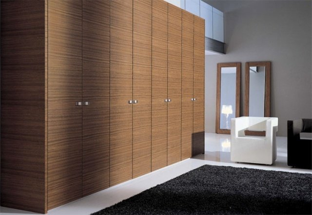 armazenamento de móveis de corredor portas giratórias de madeira design elegante Pescarollo-Industria-Mobili