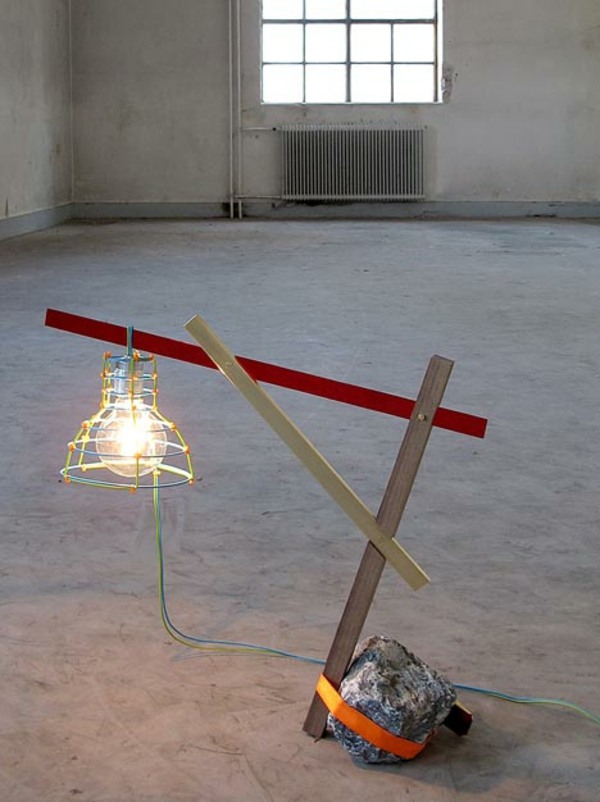 exposição de obras de arte moderna Belgium Machine