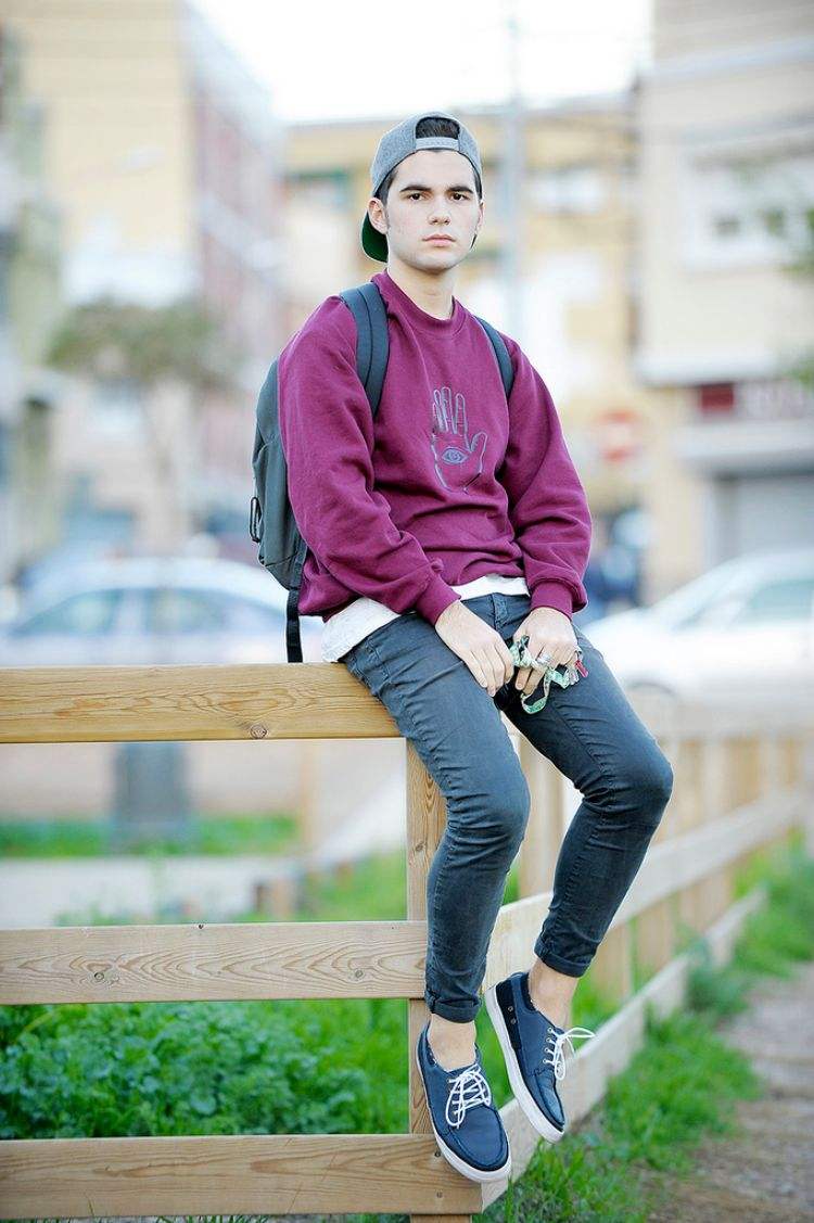 fashion-trends-men-2017-2018-teen-hat-hipster-backpack