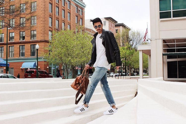fashion-trends-men-2017-2018-white-color-sporty-tênis