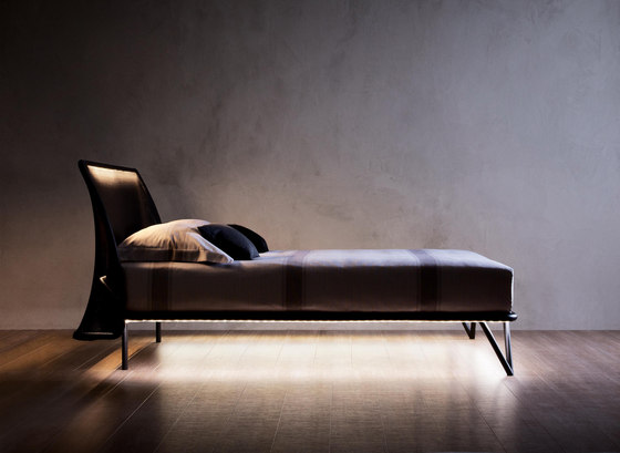 essentia-bed-by-Flou-with-lighting