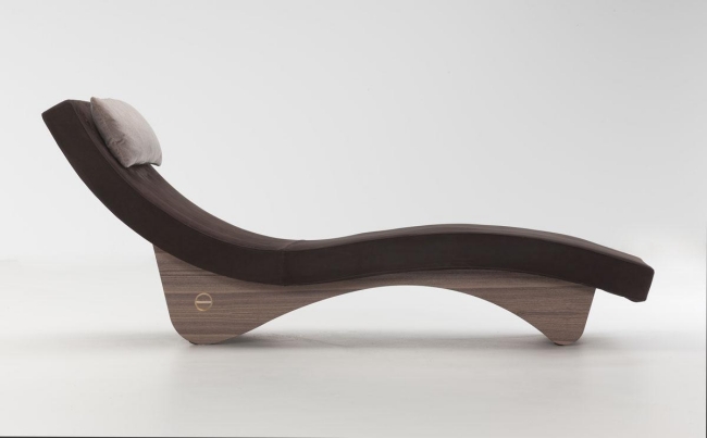 pernas assentos de madeira design by borbonese casa
