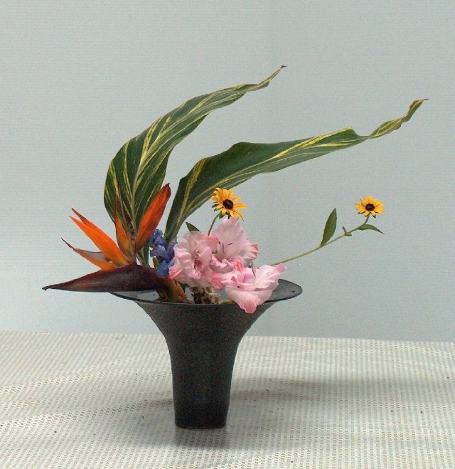 ikebana flower art, múltiplas variedades, medição, flores vivas