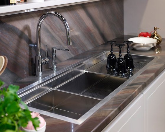 cozinha elegante pia de aço inoxidável arthesi itália