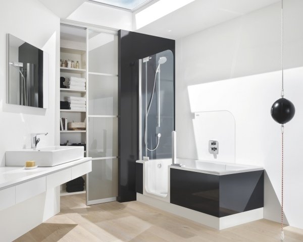Banheira pequena banheiro cabine de duche preto branco