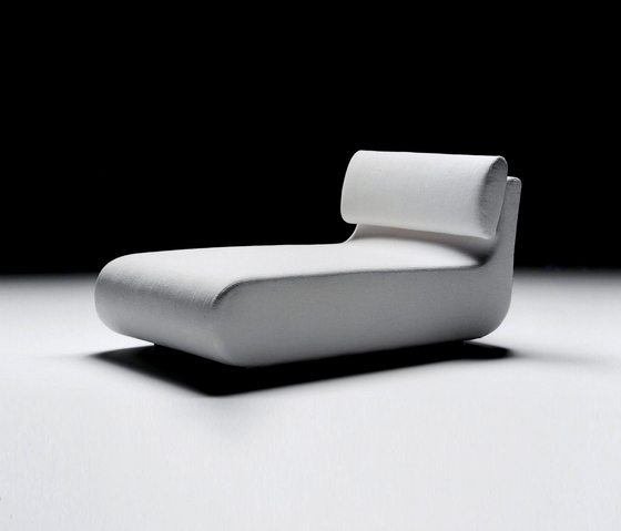 poltrona branca elegante