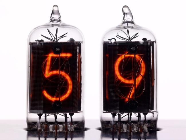 Nixie tube watch chronotronix v400 ampliar