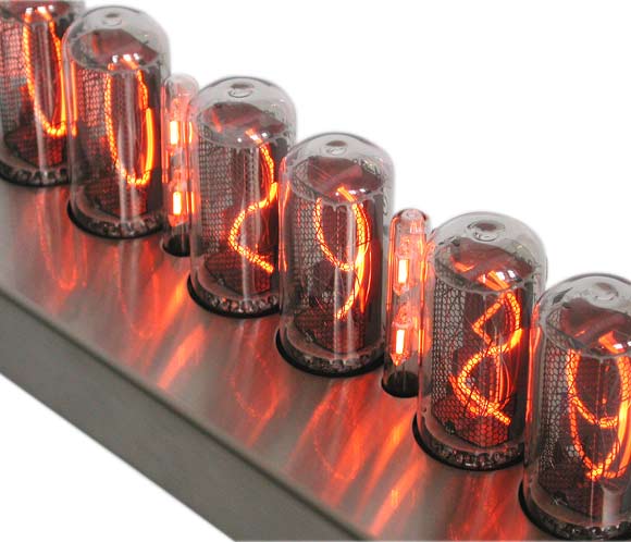 Relógio de tubo Nixie nocrotec v2 design de aço inoxidável