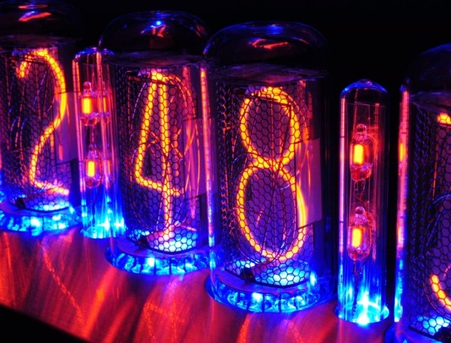 Nixie tubo relógio base de iluminação azul