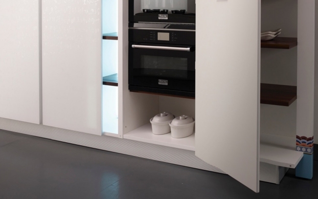 armários de cozinha design de cozinha de prisma branco por experientia toncelli