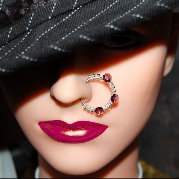 piercing-joias-piercing-nariz-mulher-anel-com-chapéu