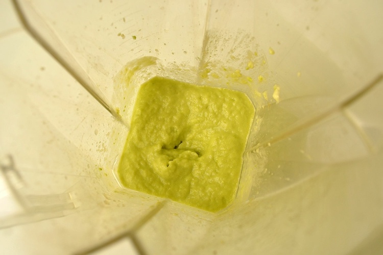 receita vegana salada maionese molho ideia alho limão abacate abobrinha