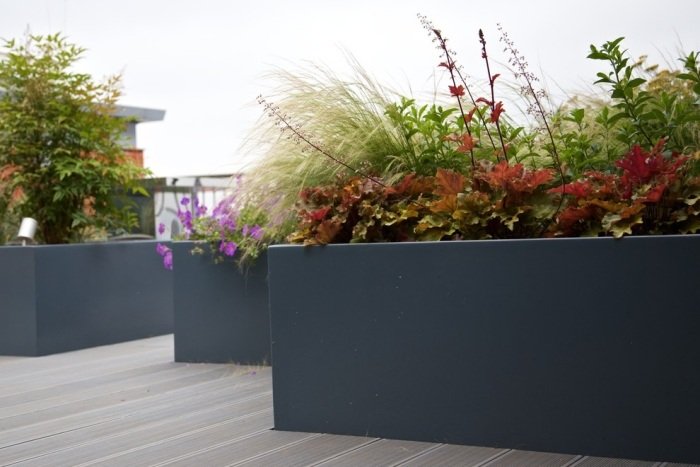 Plástico-plantador-flor-calha-faça-você-mesmo-tela-privacidade-para-terraço