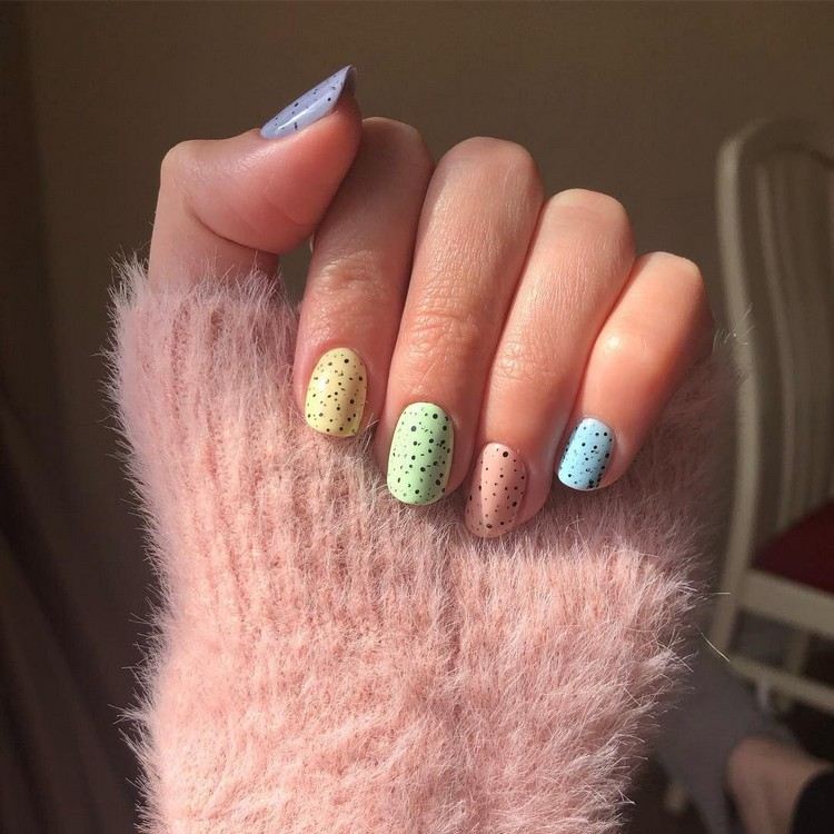 Idéias de design de unhas Eggshell Nails para a Páscoa