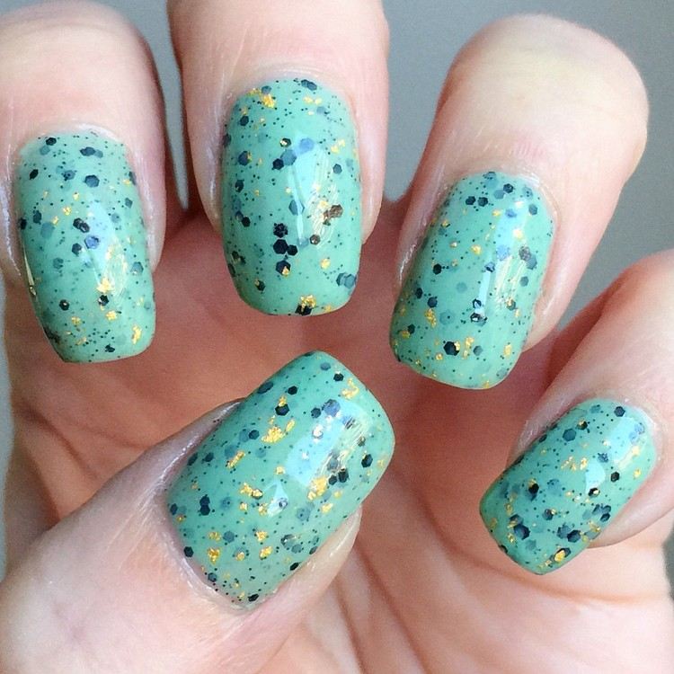 Confetti Nails Nail Trend Tendência de unhas em casca de ovo