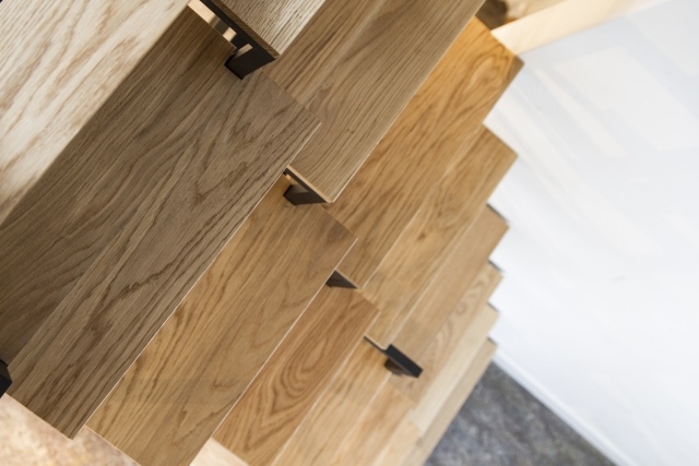 Objectélevé designer escadas madeira aço meike meijer