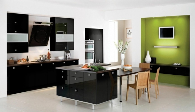aparador de ideia de parede preto verde sotaque de cozinha
