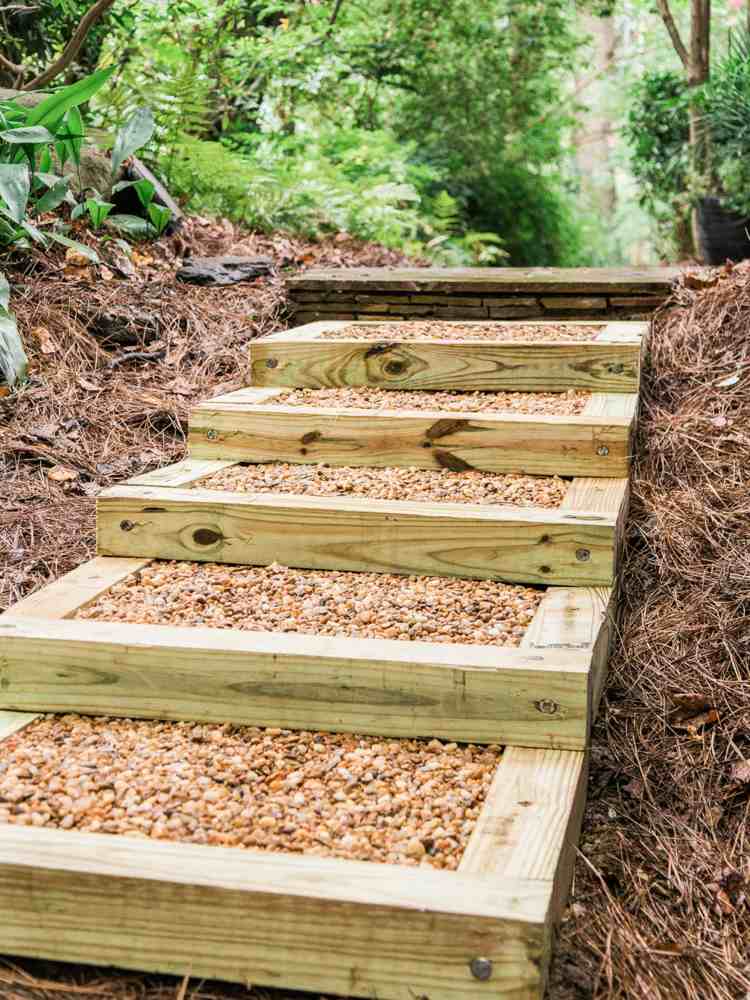escadas externas de madeira cascalho escadas simples de jardim degraus de jardim faça você mesmo instruções dicas