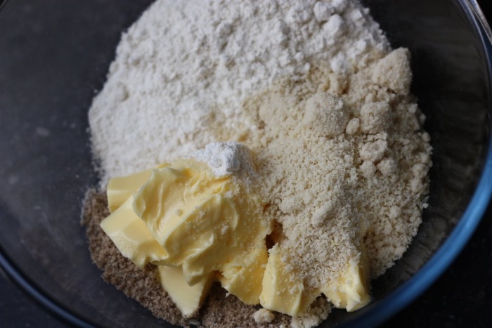 Vanilla crescente-todos-ingredientes-misture-bem-deixe-descansar-na-geladeira