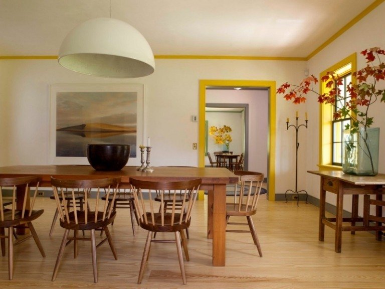 Mobiliário-estilo country-amarelo-mesa-cadeiras de madeira