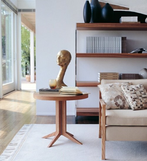 pequena mesa lateral redonda design de sala de estar