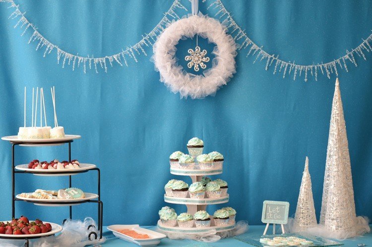 Frozen Party Snacks, cupcakes-cake-pops-frutas-decoração de mesa