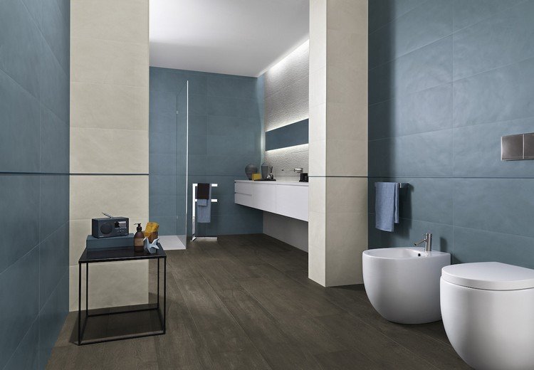 Azulejos de parede para banheiro banheiro design-branco-azul-cerâmica-espaçoso-banheiro