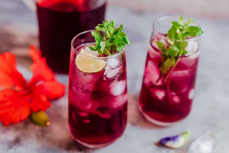 bebidas refrescantes chá gelado hisbiscus preparar receita