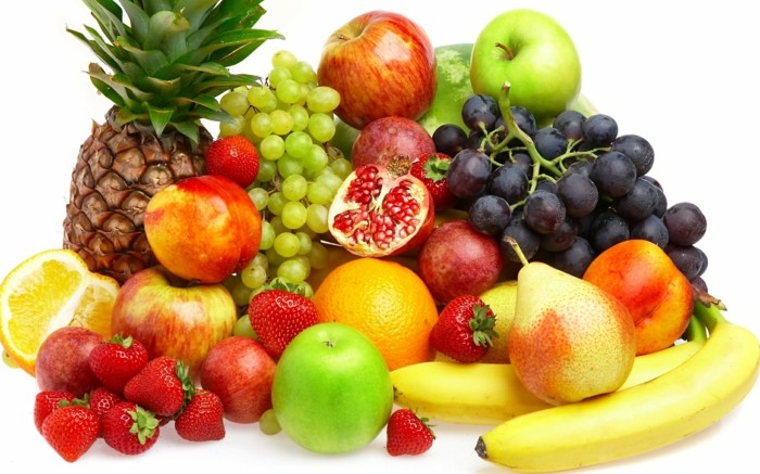 fruta nutrição saudável vitaminas bananas morangos uvas maracujá