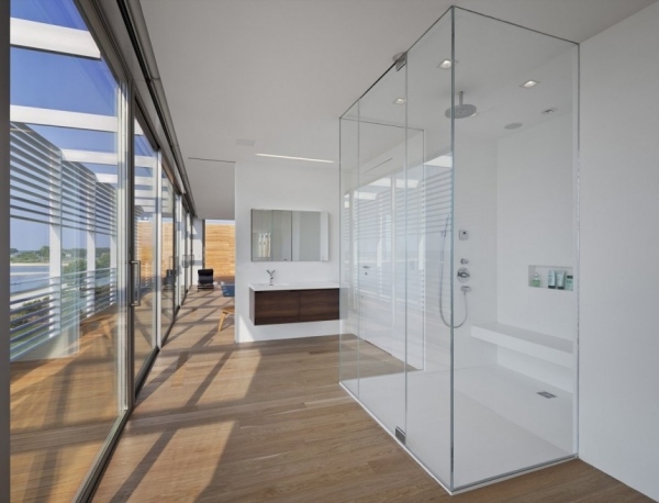 Casa de design de cabine de chuveiro de vidro em Nova York