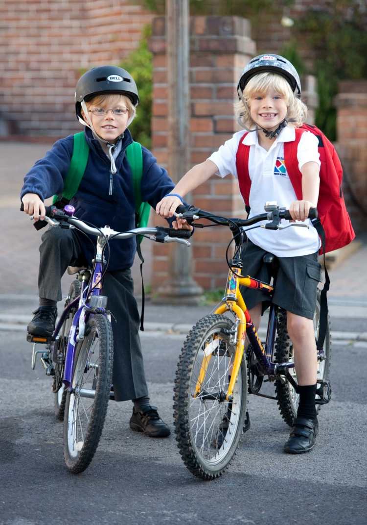 ciclismo-aprendizagem-direção-exercício-escola
