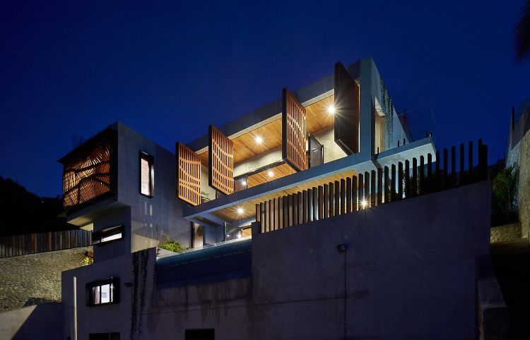 iluminação vista da rua terraço no telhado casa dos sonhos concreto madeira janela dobrável