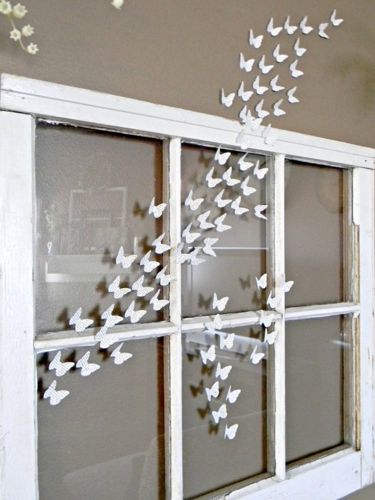 decoração-janela-consertar-velha-janela-borboletas-recortar-pequeno-jornal-faça-você-mesmo