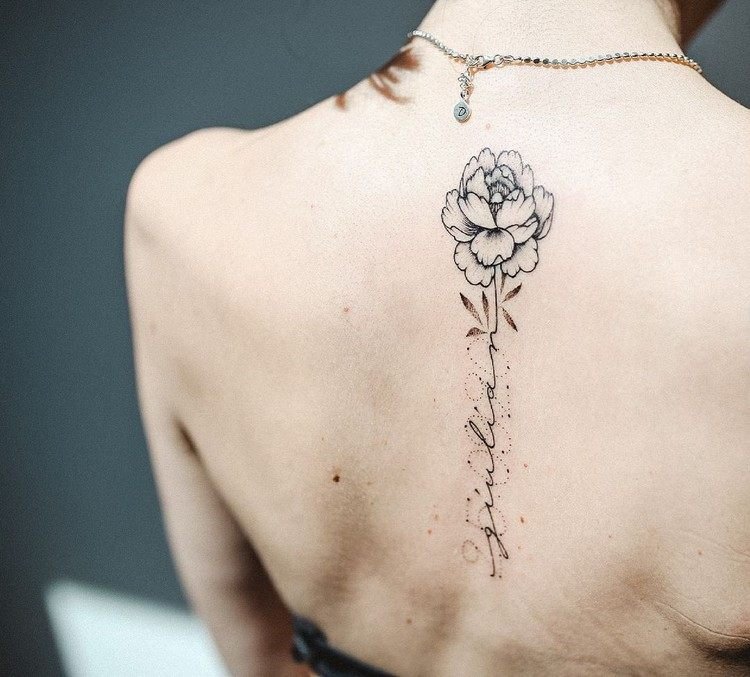 Ideias de tatuagem nas costas para mulheres Preços de tatuagem de Fineline
