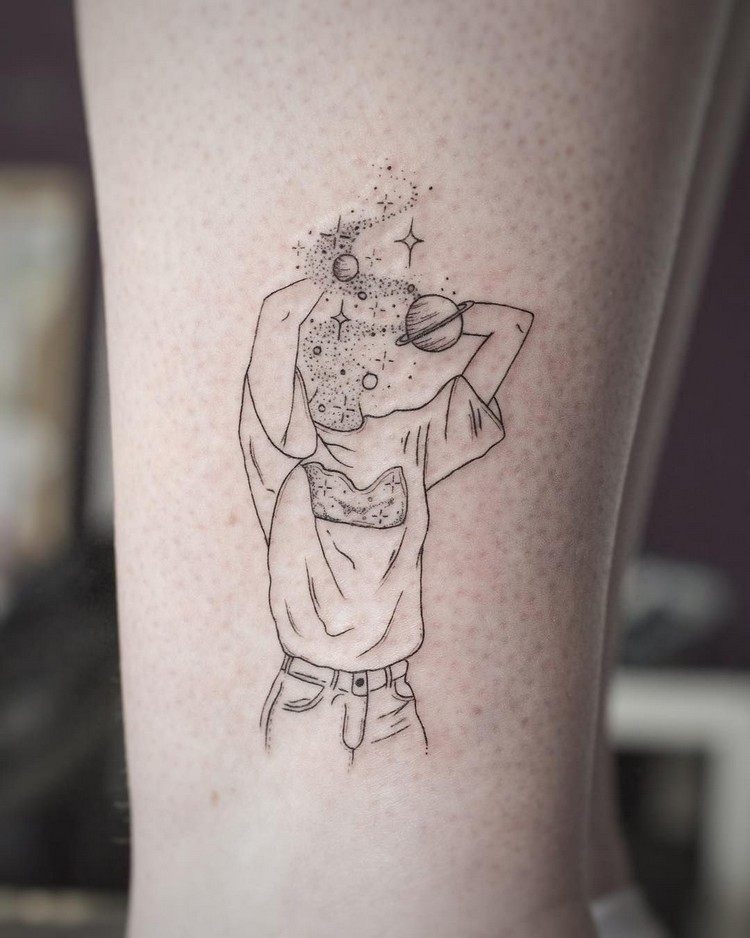 Ideias para tatuagens de pés para mulheres.